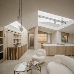 Green Lodge architect-designed home in Putney Heath